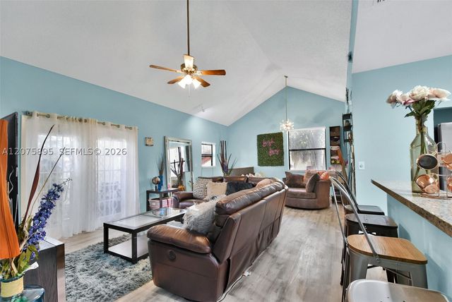 1419 Avon Ln 216, North Lauderdale, FL 33068