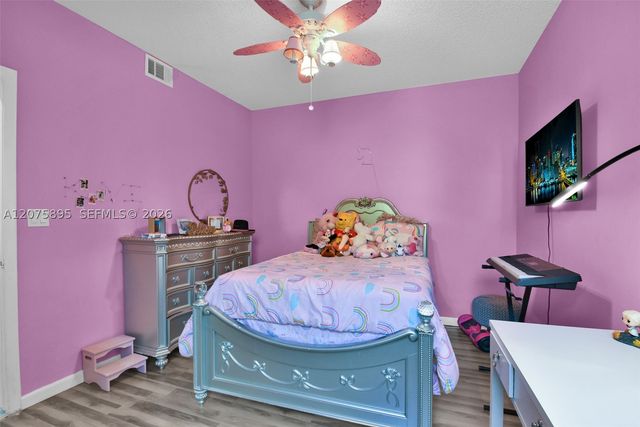 1419 Avon Ln 216, North Lauderdale, FL 33068