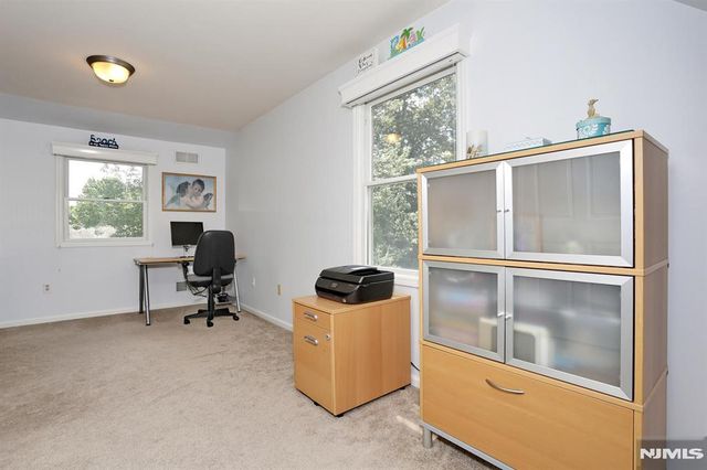 220 New Jersey Avenue, Bergenfield, NJ 07621