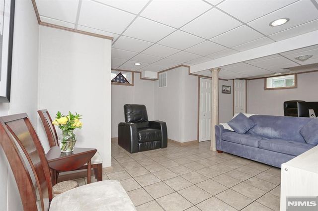 220 New Jersey Avenue, Bergenfield, NJ 07621
