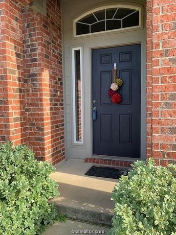936 Whitewing Lane, College Station, TX 77845