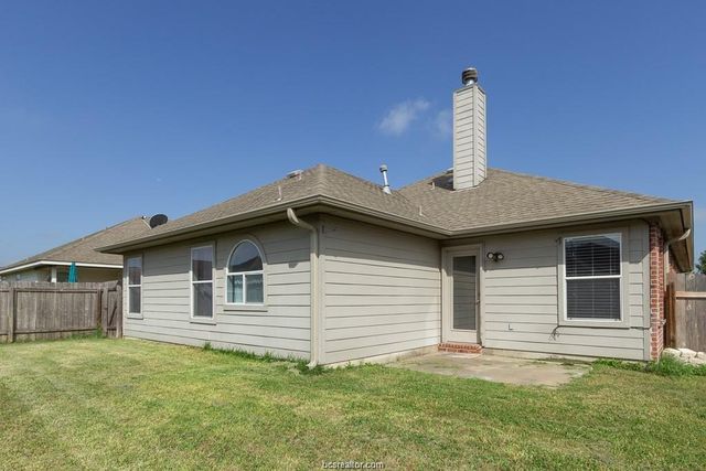 936 Whitewing Lane, College Station, TX 77845
