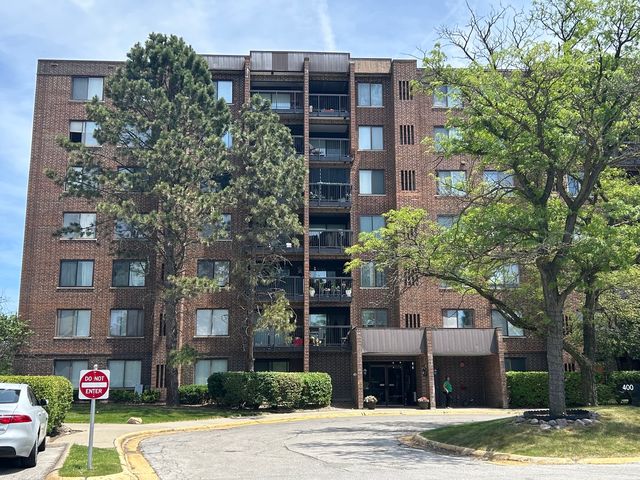 400 Park Avenue 211, Calumet City, IL 60409