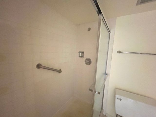 400 Park Avenue 211, Calumet City, IL 60409