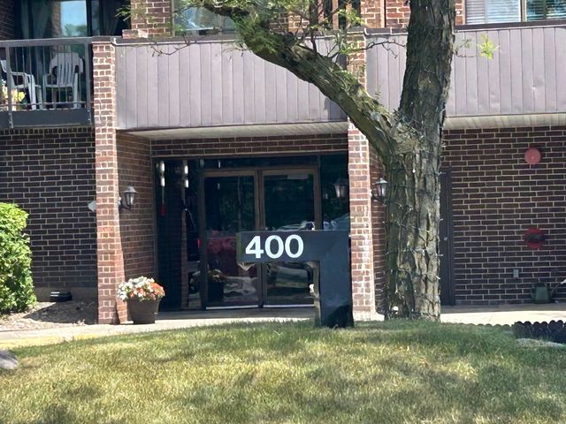 400 Park Avenue 211, Calumet City, IL 60409