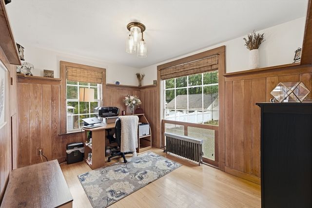 3 Bay Edge Dr, Worcester, MA 01604