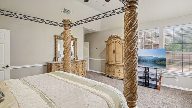 4703 Enchanted Bay Boulevard, Arlington, TX 76016