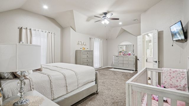 4703 Enchanted Bay Boulevard, Arlington, TX 76016