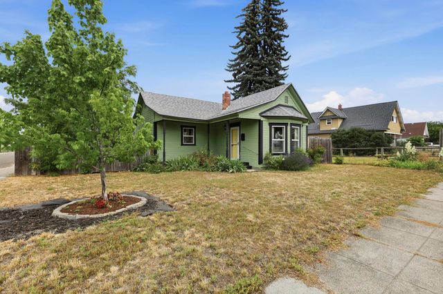 1828 W Knox Ave, Spokane, WA 99205