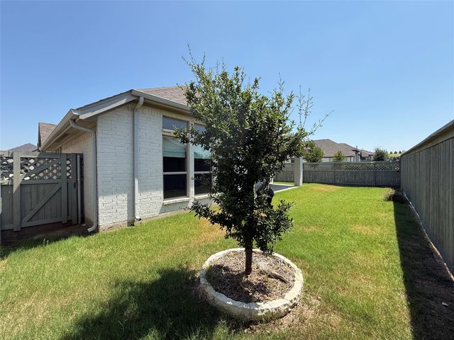 2401 Robin Way, Northlake, TX 76247