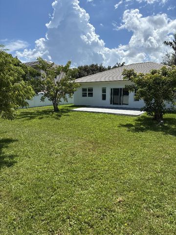 300 NW 17TH Avenue, Pompano Beach, FL 33069