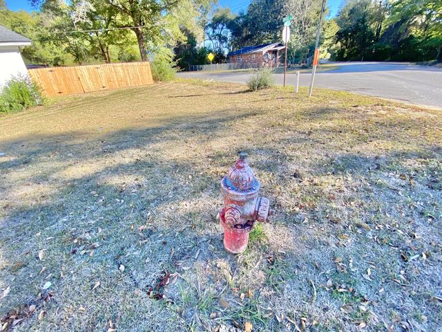 795 Bay Street, Crestview, FL 32536