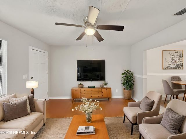 6748 GAILLARDIA Road S, Jacksonville, FL 32211