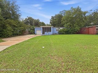 6748 GAILLARDIA Road S, Jacksonville, FL 32211