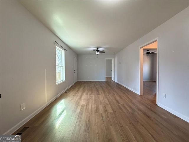 3662 Lakeview Drive, Gainesville, GA 30501