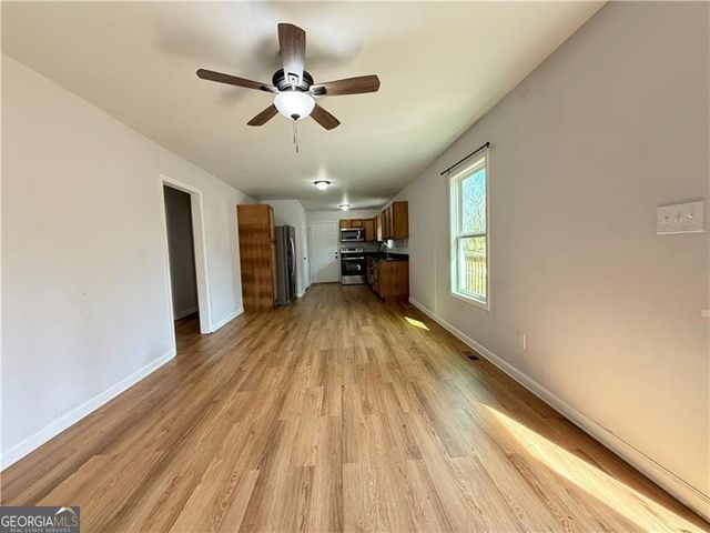 3662 Lakeview Drive, Gainesville, GA 30501