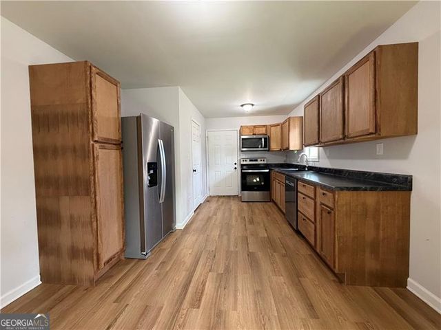 3662 Lakeview Drive, Gainesville, GA 30501