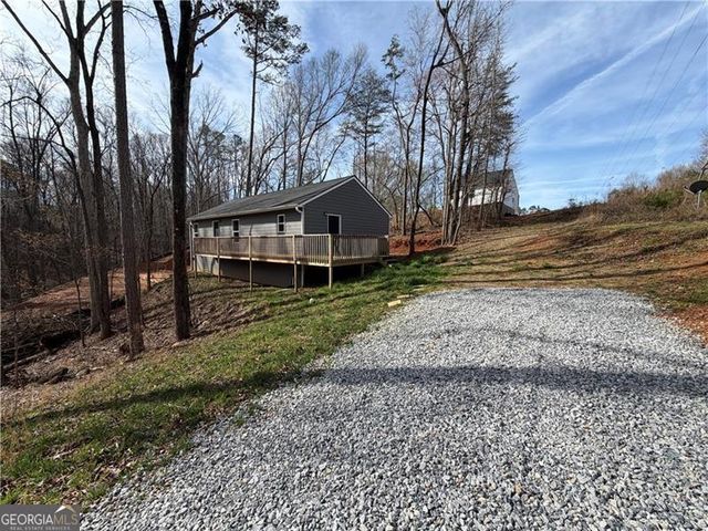 3662 Lakeview Drive, Gainesville, GA 30501