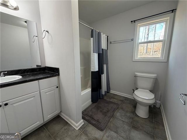 3662 Lakeview Drive, Gainesville, GA 30501