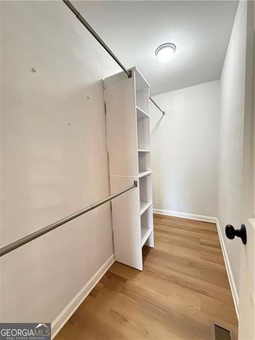 3662 Lakeview Drive, Gainesville, GA 30501