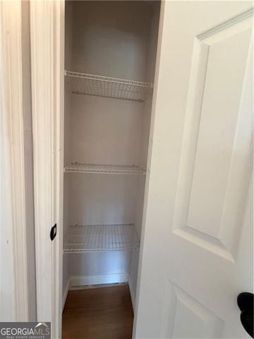 3662 Lakeview Drive, Gainesville, GA 30501