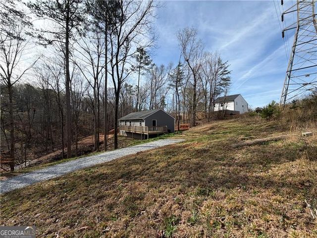 3662 Lakeview Drive, Gainesville, GA 30501