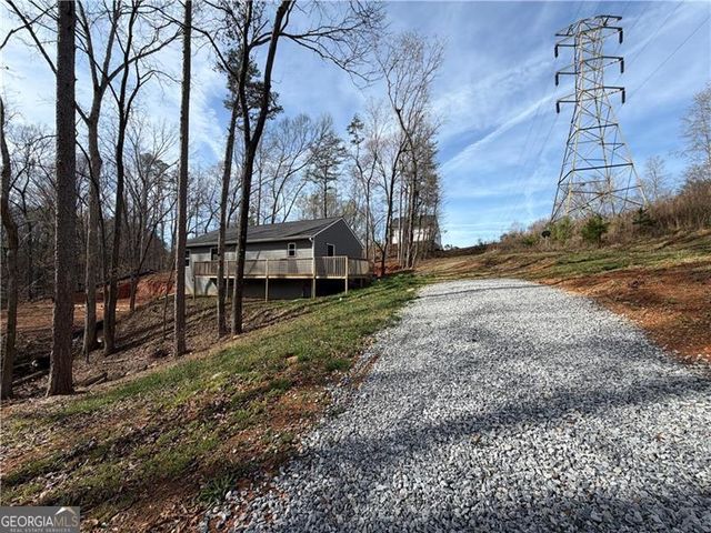 3662 Lakeview Drive, Gainesville, GA 30501