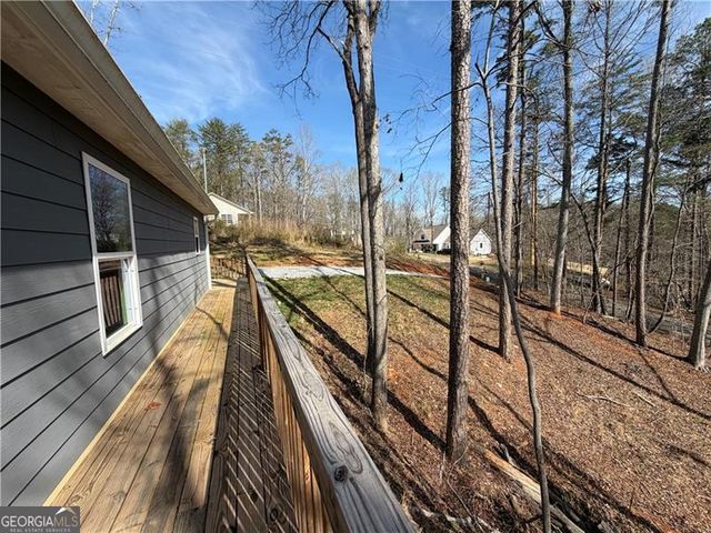 3662 Lakeview Drive, Gainesville, GA 30501