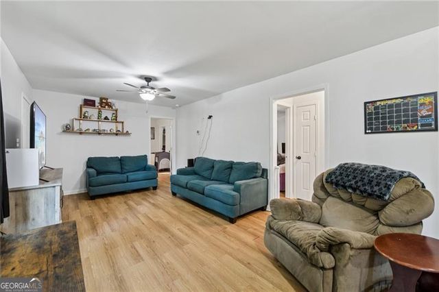 3662 Lakeview Drive, Gainesville, GA 30501