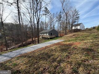 3662 Lakeview Drive, Gainesville, GA 30501