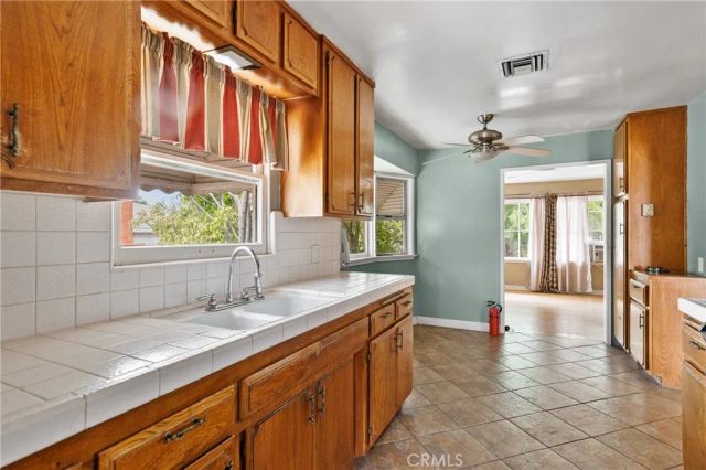 2587 Lombardy, Los Angeles, CA 90032