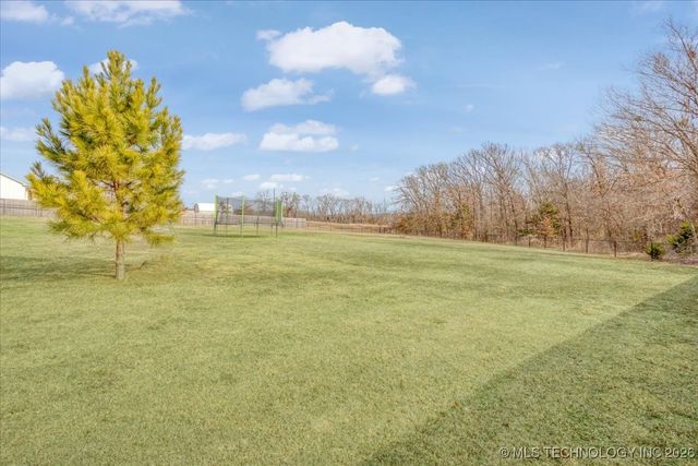 2086 N Ranchette Road, Durant, OK 74701