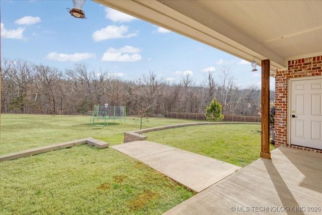 2086 N Ranchette Road, Durant, OK 74701