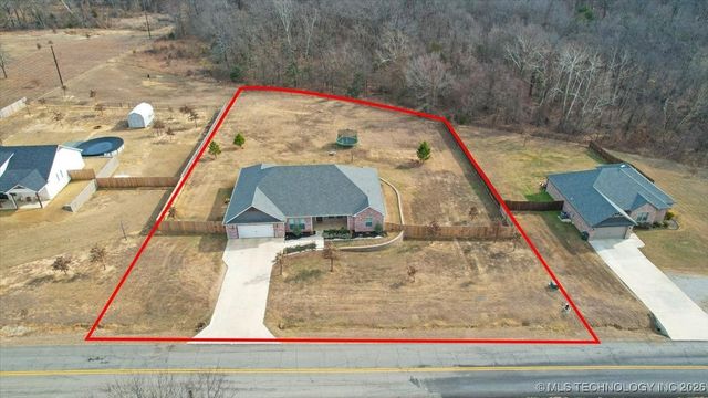 2086 N Ranchette Road, Durant, OK 74701