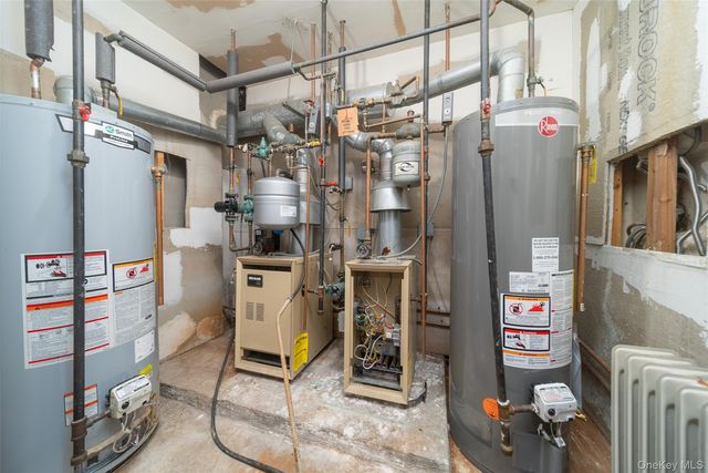 3438 12th Street, Astoria, NY 11106