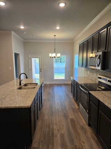 2008 Wyldewood Way, Sherman, TX 75092