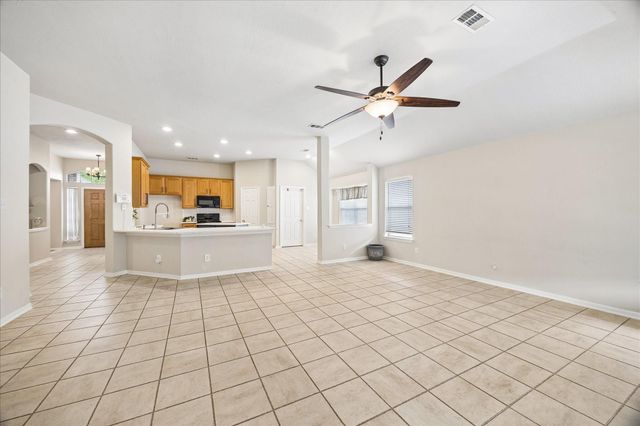 10719 Knoll Bend Lane, Houston, TX 77070