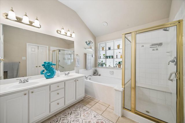 10719 Knoll Bend Lane, Houston, TX 77070