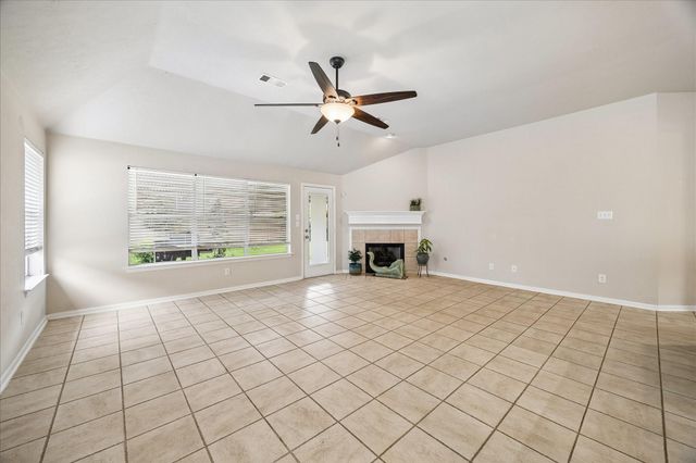 10719 Knoll Bend Lane, Houston, TX 77070