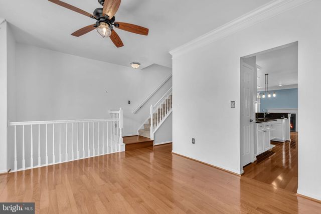 5937 KIRKCALDY LN, Alexandria, VA 22315
