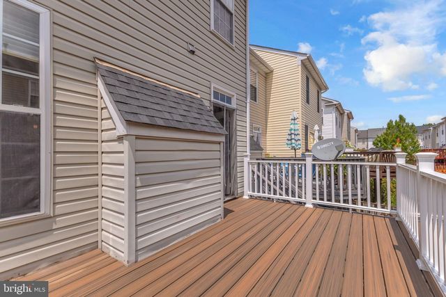 5937 KIRKCALDY LN, Alexandria, VA 22315