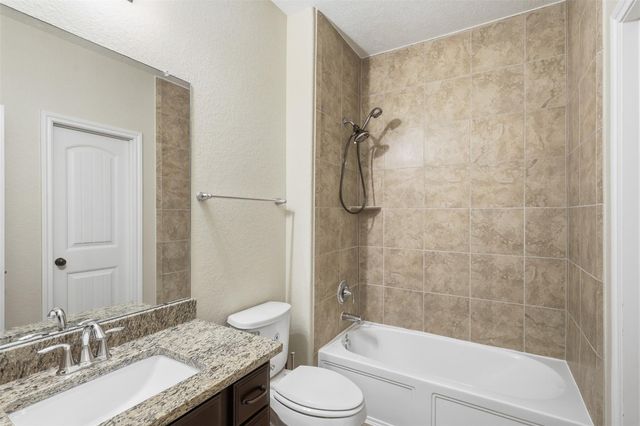 11306 Misty Willow Lane, Tomball, TX 77375