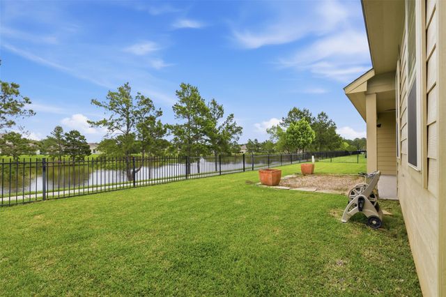 11306 Misty Willow Lane, Tomball, TX 77375