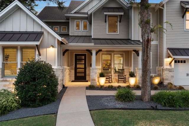 1002 Meriden LN, Austin, TX 78703