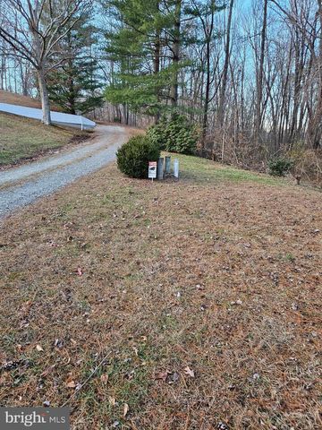 14464 LIPSCOMB HILL LN, Milford, VA 22514