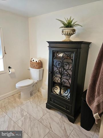 14464 LIPSCOMB HILL LN, Milford, VA 22514