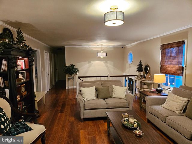 14464 LIPSCOMB HILL LN, Milford, VA 22514