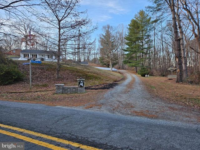 14464 LIPSCOMB HILL LN, Milford, VA 22514