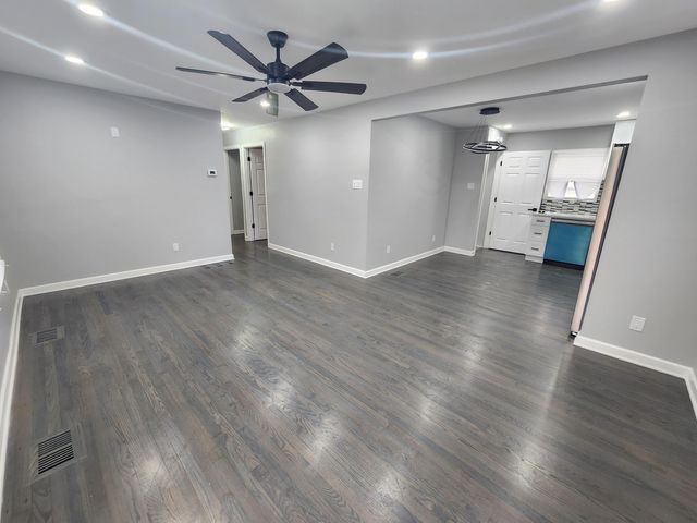 568 Clinton Street, Gary, IN 46406
