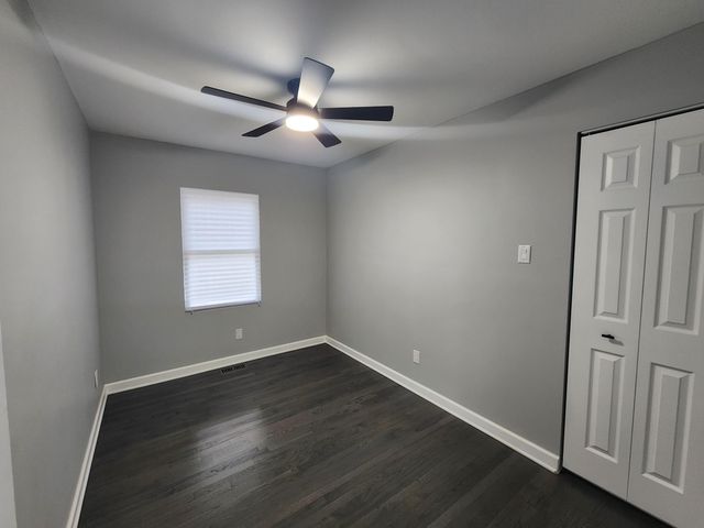 568 Clinton Street, Gary, IN 46406